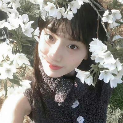 抓住稻草的野兽